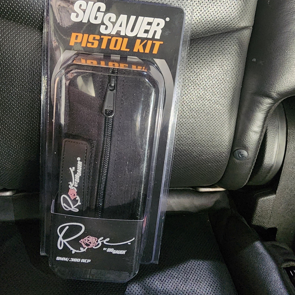 Pistol Kit - Black